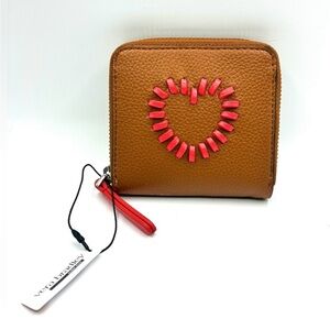 Vera Bradley NWT Heart Zip Around Wallet